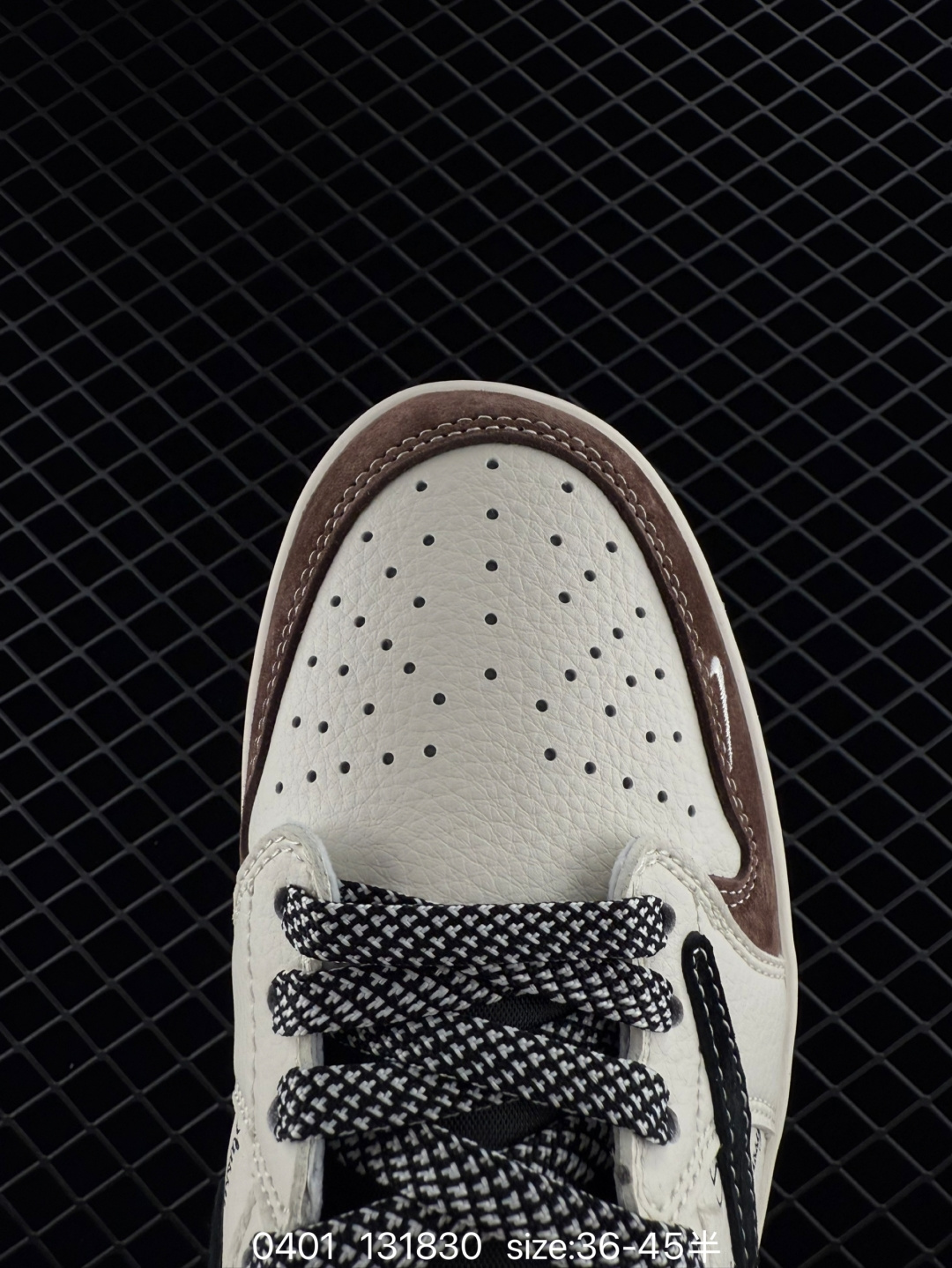 Travis Scott x Air Jordan 1 ” Reverse Mocha “